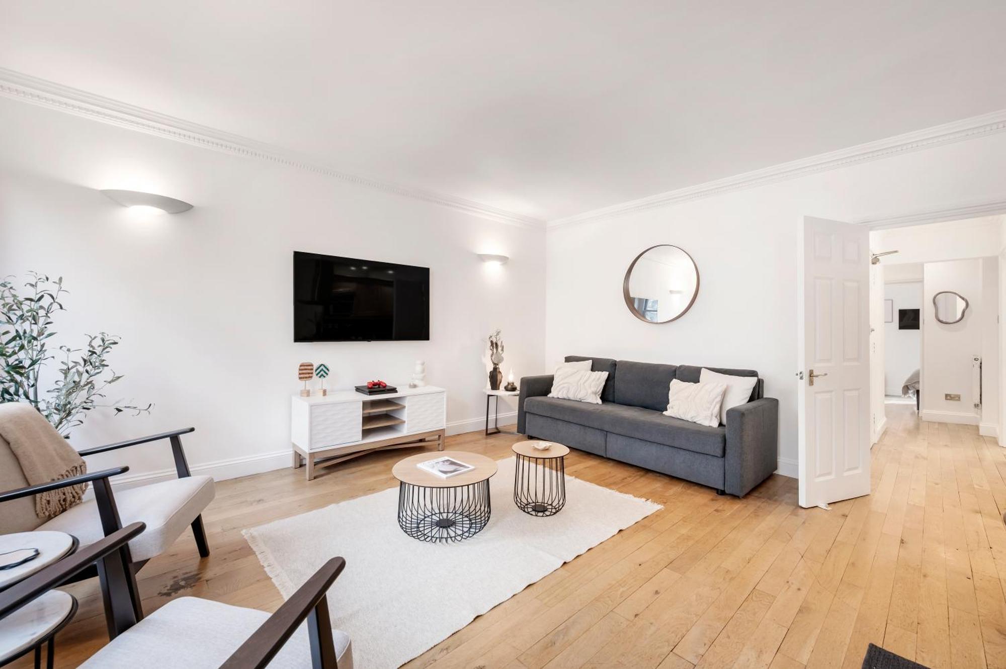 2 Bedr, 3 Beds, 1 Bath Thames, Trafalgar Sq ลอนดอน ภายนอก รูปภาพ